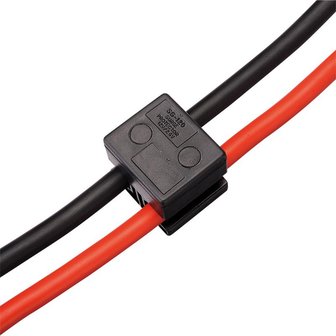 Cables de refuerzo de 25mm&sup2; con proteccion contra sobretensiones aprobados por TuV/GS